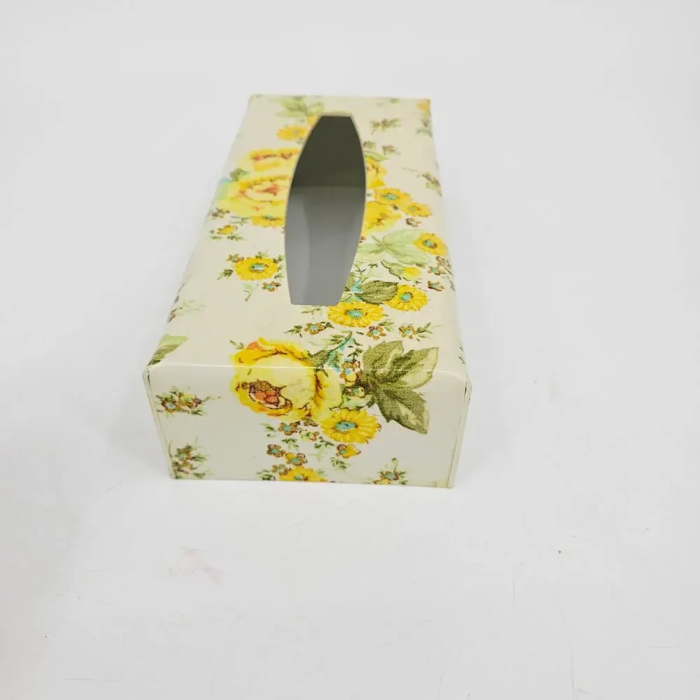 Vintage 60s Plastic Tissue Box Cover White Yellow Flowers MCM Flower Cottagecore